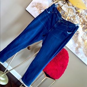 3/$12 Curvy Fit Straight Leg Jeans w/ Phone Pocket